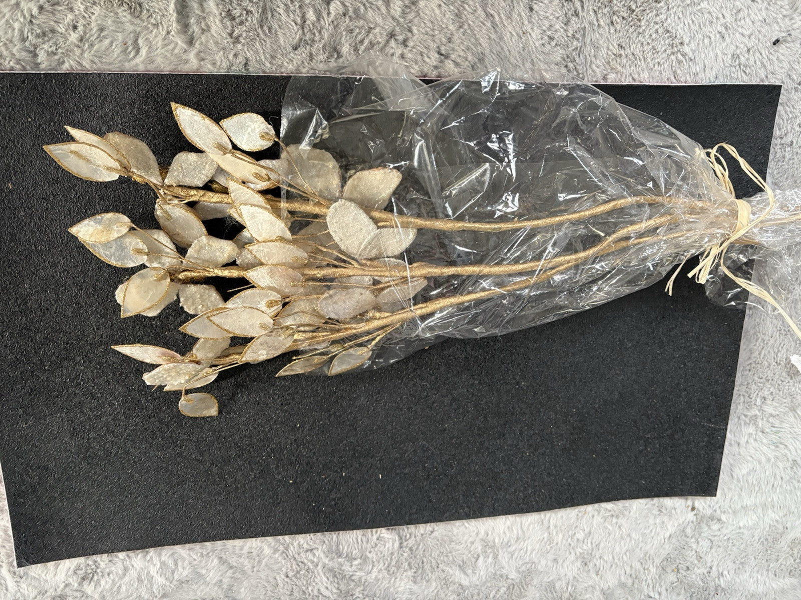 butterfly bouquet made of capiz shells mettalic gold silver 30” Long Stem (3)