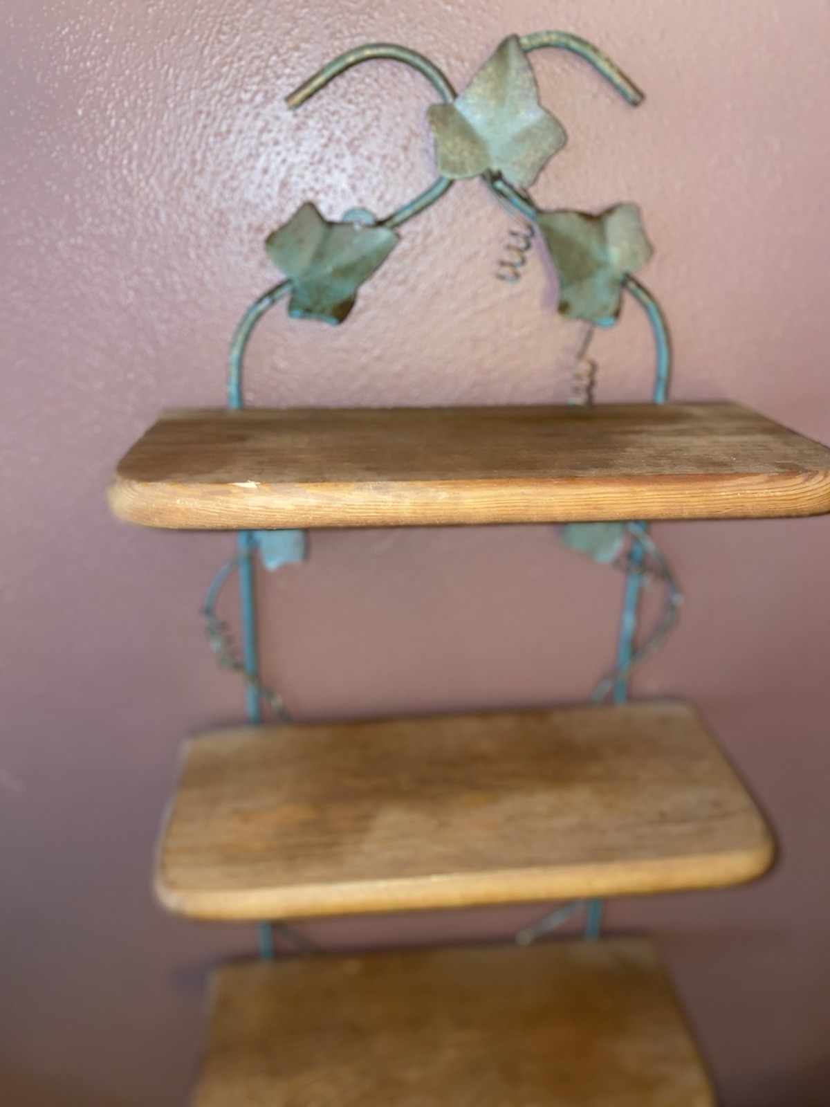 Vintage Home Interiors Metal Green Gold Accents Ivy Cottage Core 3 Wood Shelves