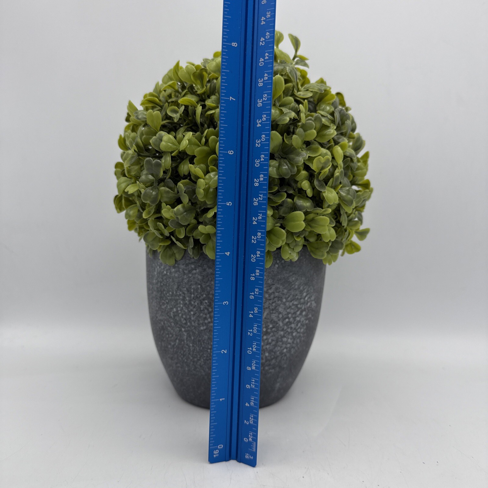 Vintage Topiary Green & Gray Potted Boxwood Decoration Plastic Artificial Plant