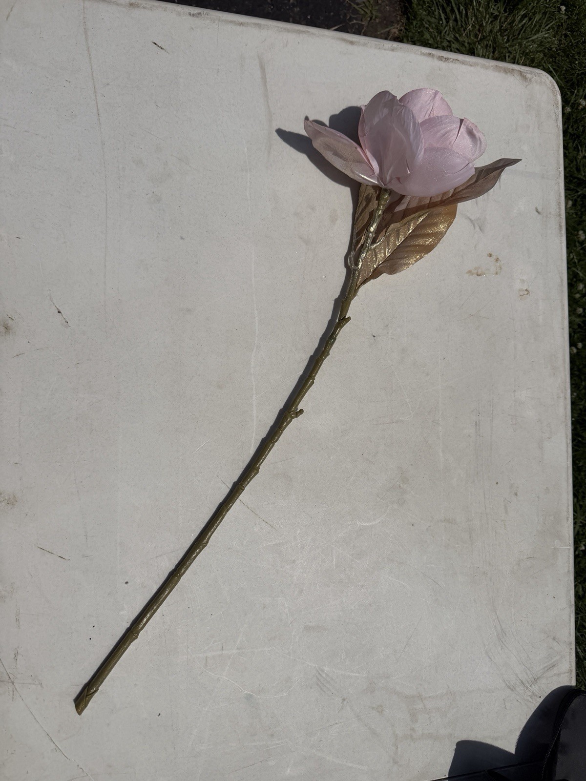 Rachel Zoe Pink Magnolia Faux Flower Stem 30” Gold Glitter Floral Decor New