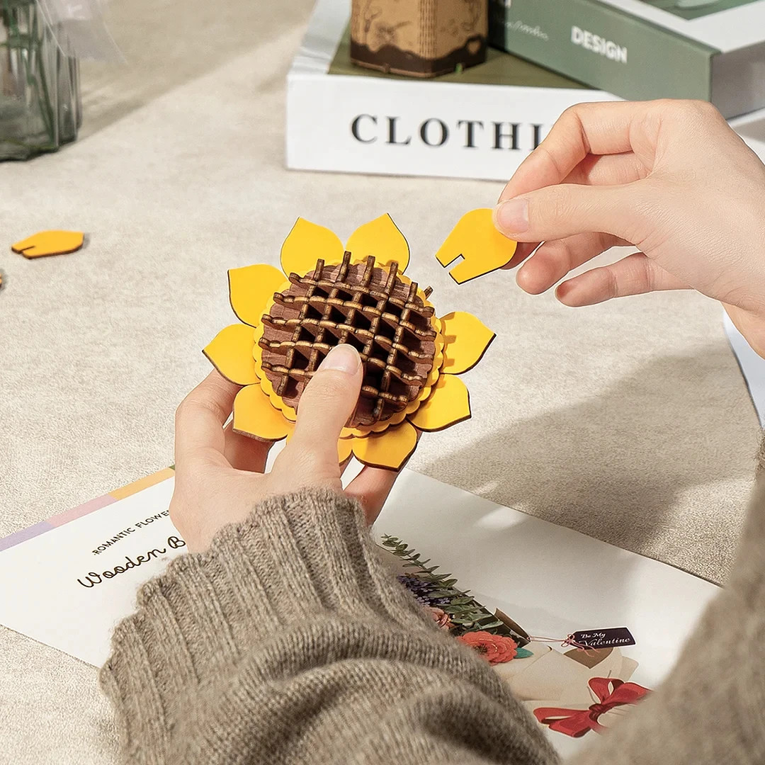 Rowood DIY Wooden Flower Bouquet Beautiful Hand-Make Gifts Eco-Friend Materials