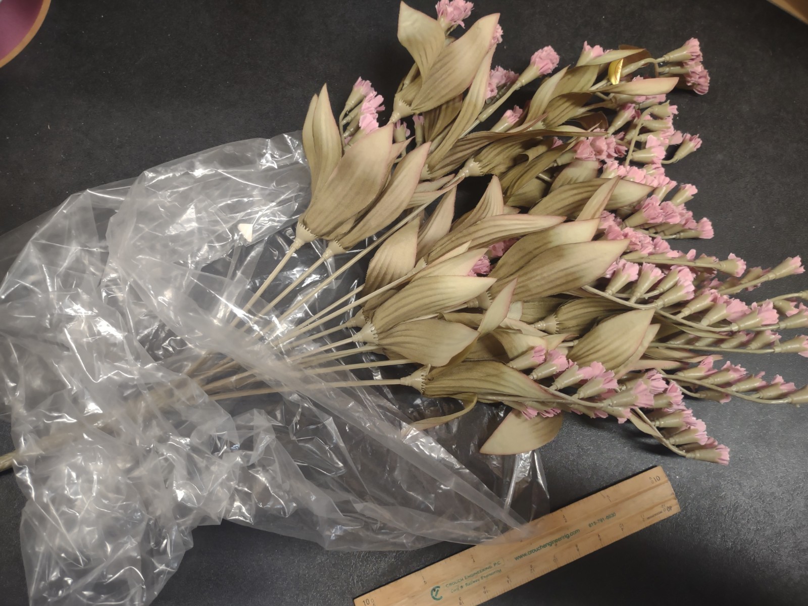 18″ Dry-Look Silk Statice Bush, 11 Stems, Mauve/Pink, Sage/Taupe Fall Foliage