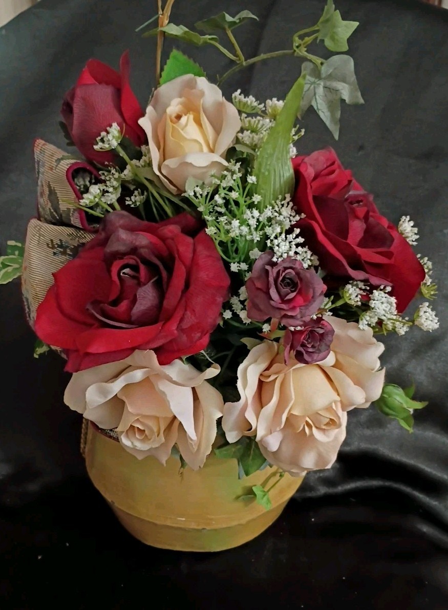 Silk Roses Bouquet In Cream/Gold Tin Wall Container 5.5×2.5×9″