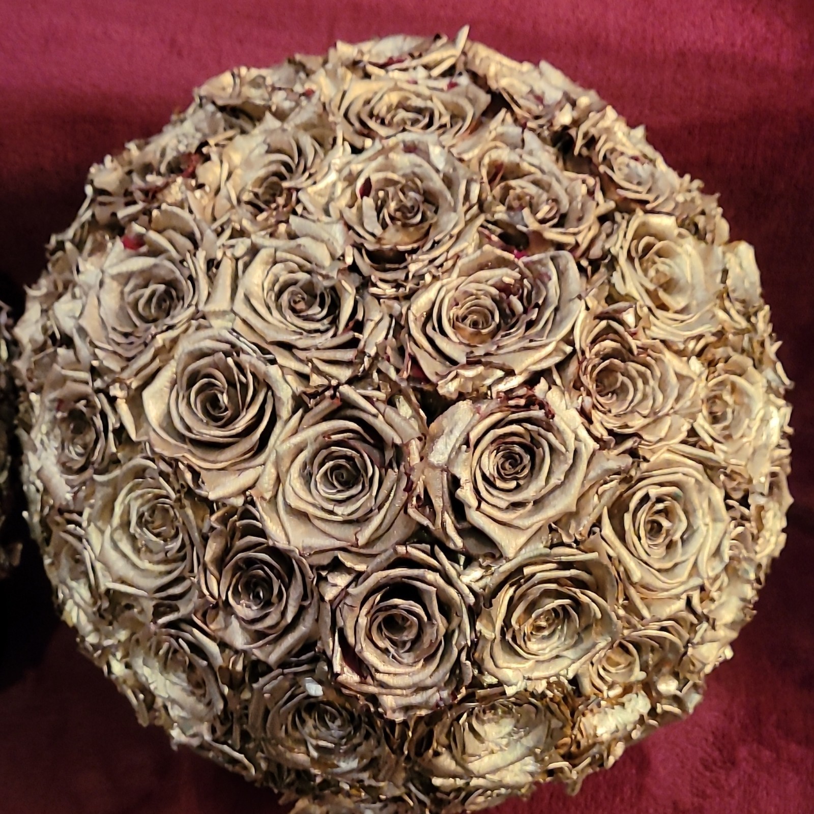 The Million Roses Fresh Rose Flower Box Arrangement, Gold/Black Hat Box Set of 2