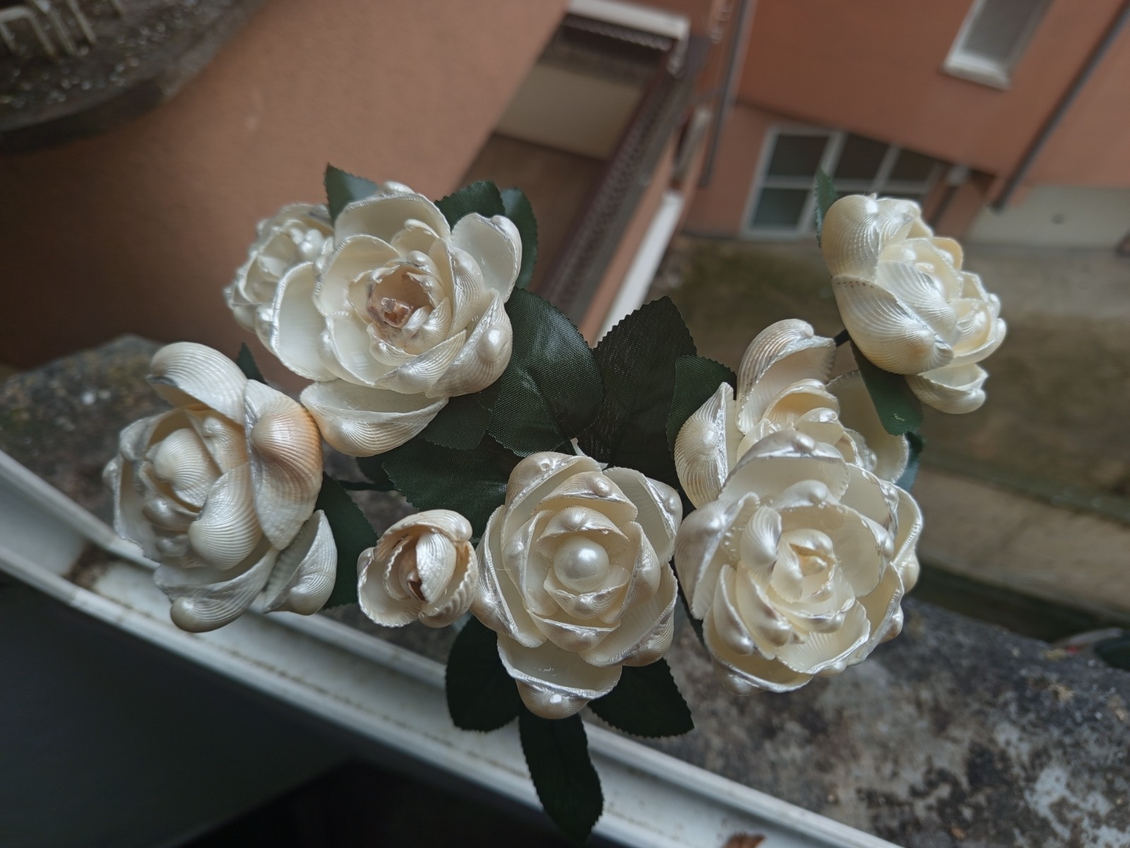 Set of 15 handmade seashell roses • Coastal home decor • Forever roses for you