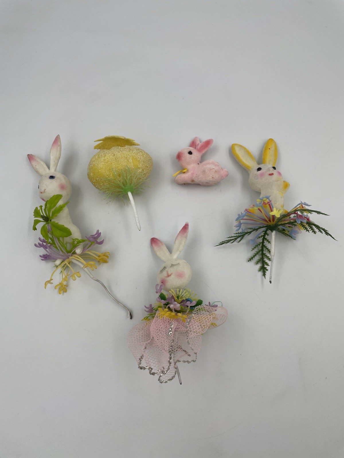 5 VTG Lot Flocked Easter Bunny Rabbit, Egg, Floral Pick Plastic Decoration A20