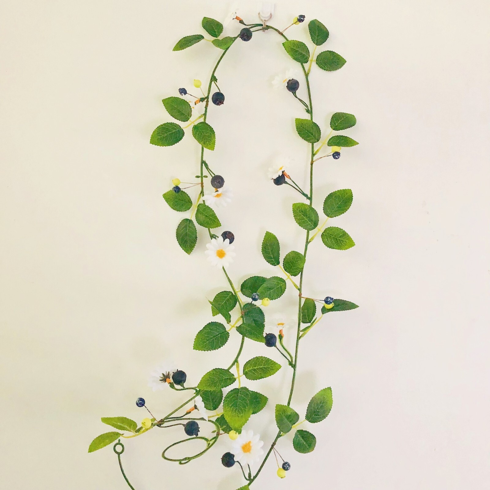 Artificial Blueberry Flowers Plant Vine Garland for Wedding Birthday Home Decor