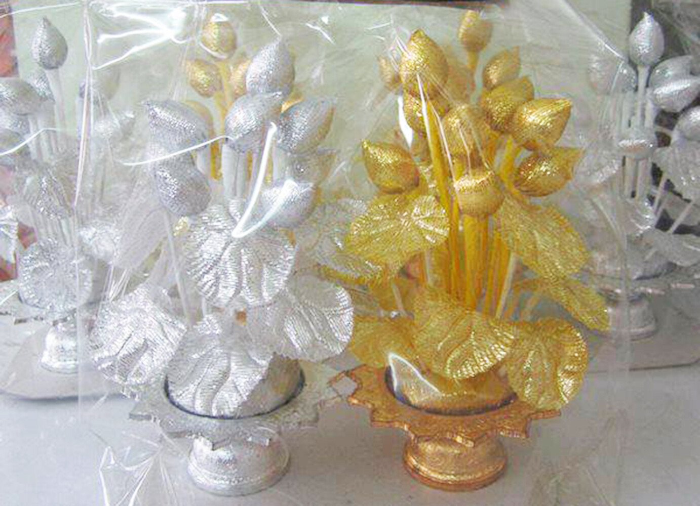 Thai Buddha Worship Phan Dhog Silver&Gold Lotus Offering Pedestal Small 2Pcs DHL