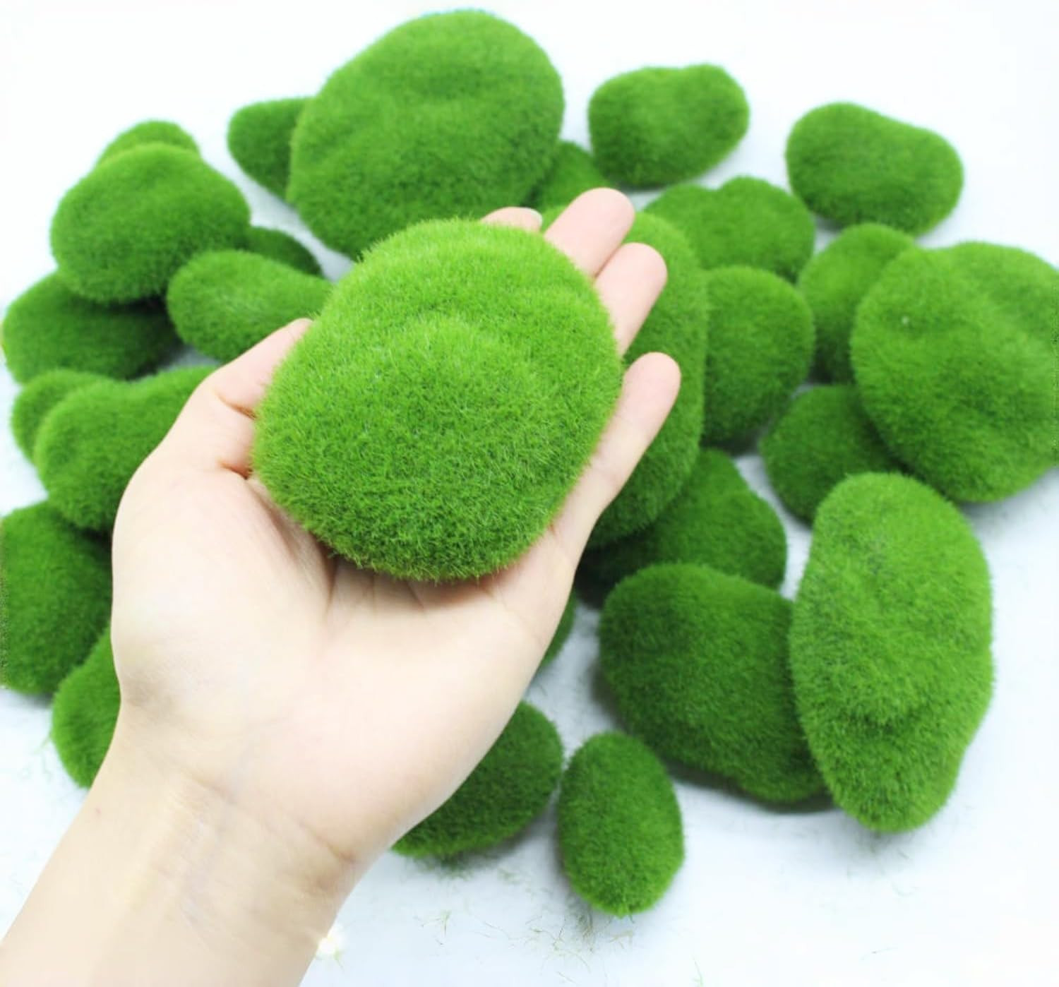 Artificial Moss Rocks Decorative, 35 Pcs Green Moss Balls, 5 Sizes, Fake Moss…