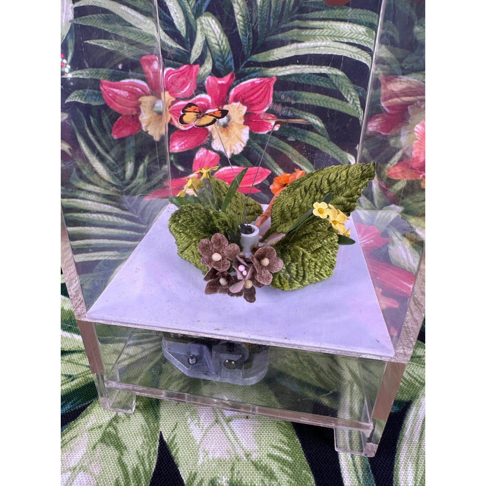 Vintage Unique Monarch Butterfly Clear Working Musical Box