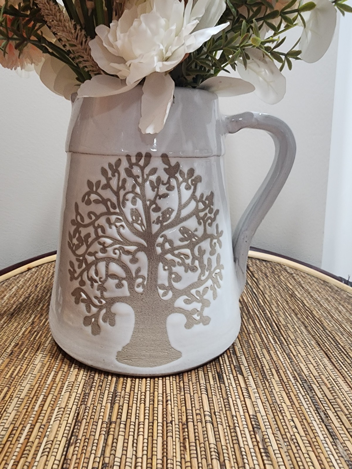Gorgeoue Handmade Flower Arrangement in Ceramic Vase Pitcher Peach And White