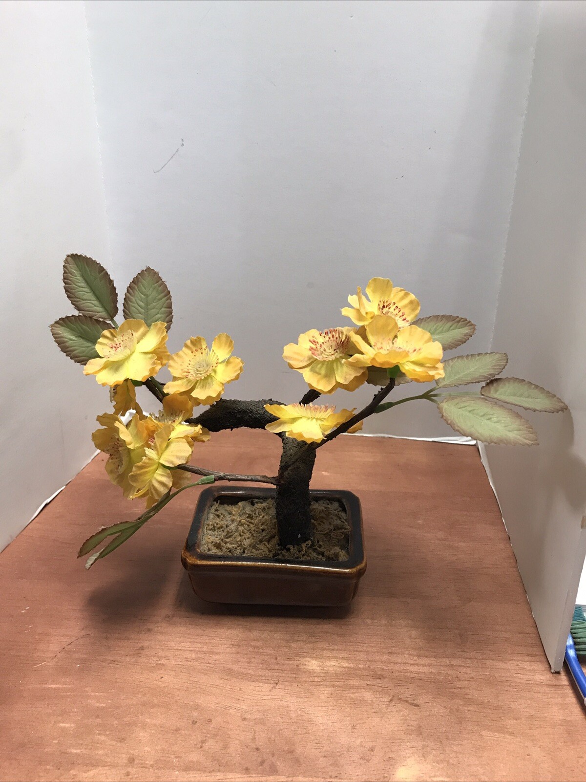 Flowering Bonsai Tree Asian Adjust Wire Silk Flowers Plastic Leaves Ceramic Base