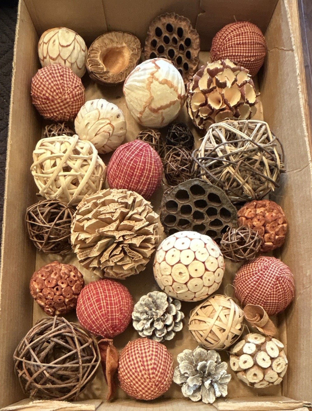 Rustic Decorative Bowl Filler Balls Mix w/ Pine Cones & Lotus Pods, Multicolor