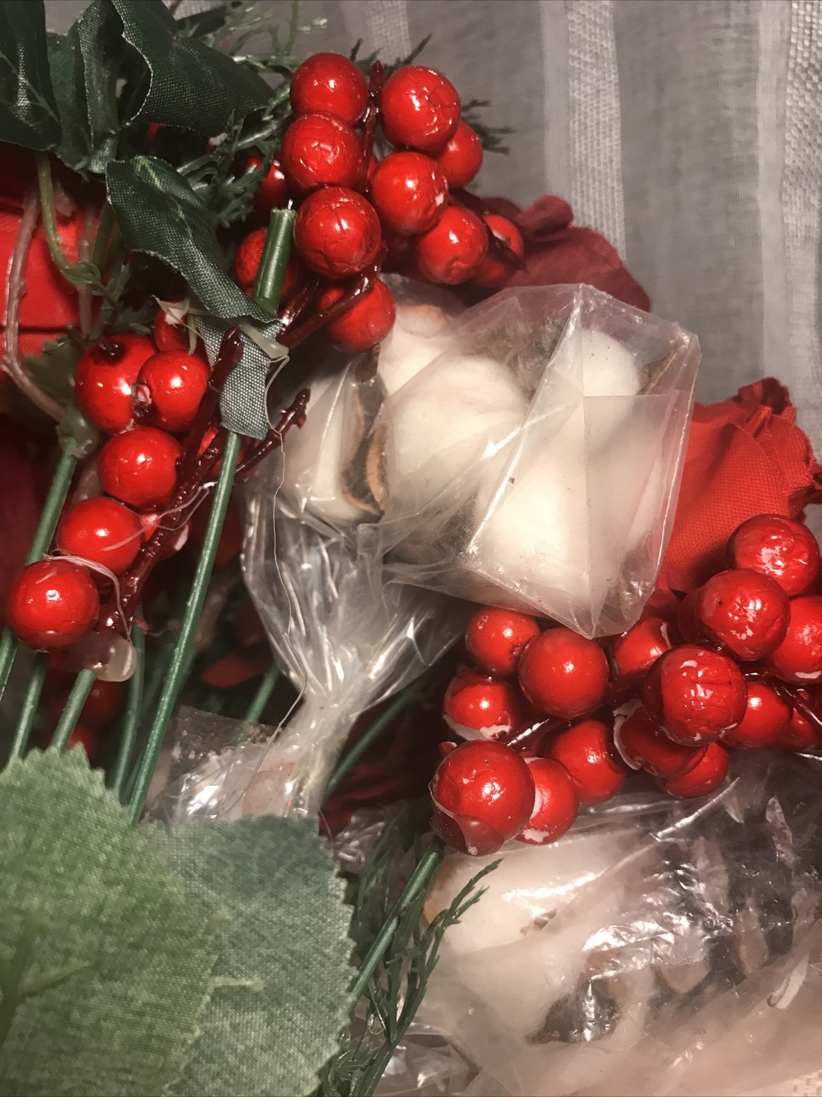 Winter Christmas Rose Cotton Pinecone Bouquet Faux Flower NWT Floral Stem Decor