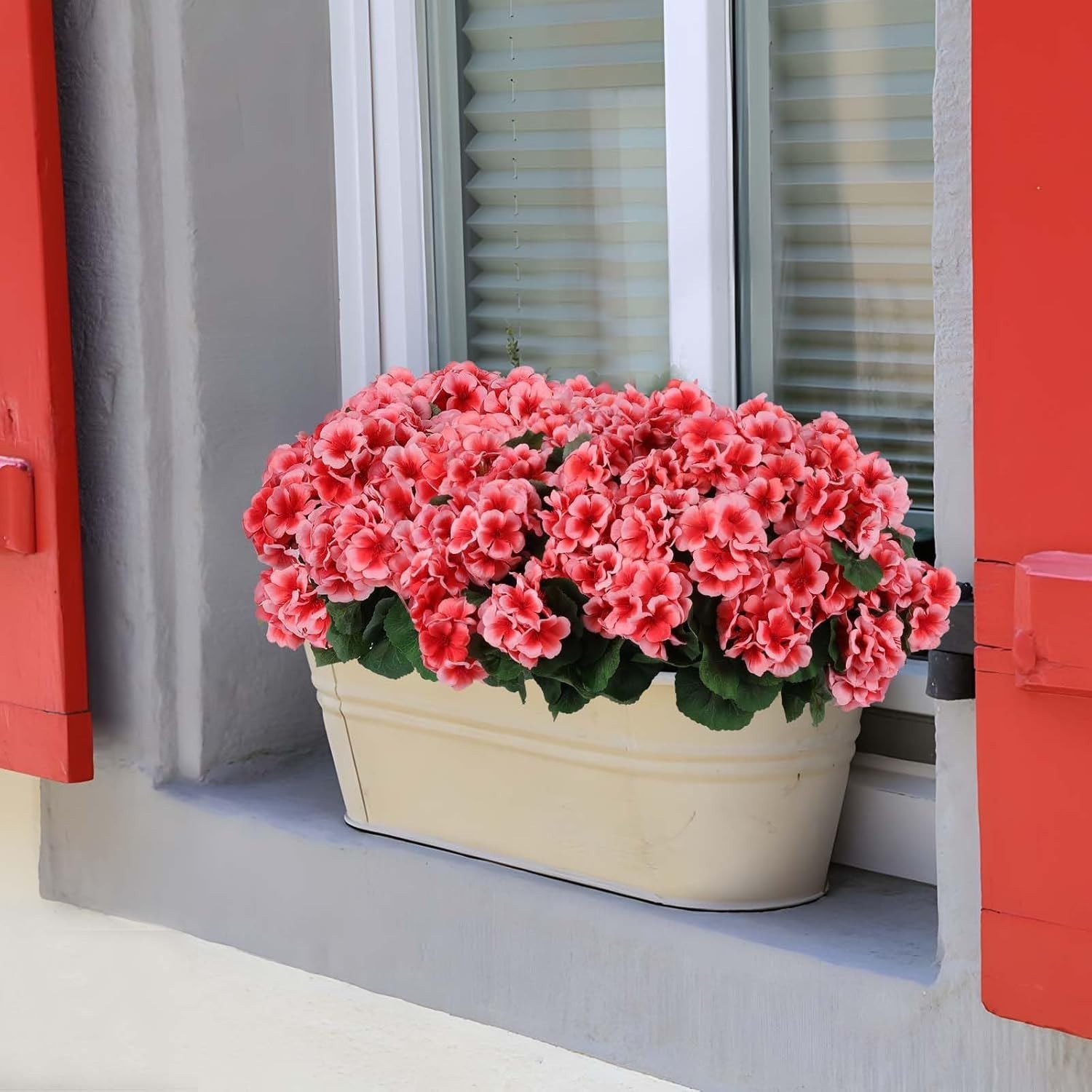12 Pcs Realistic UV Resistant Peach Geraniums – Low Maintenance Garden Elegance
