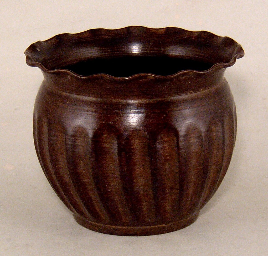 Planter Container Brown Wavy Rim Fluted Surface 5.5″Dia 4.5″High Set of 4
