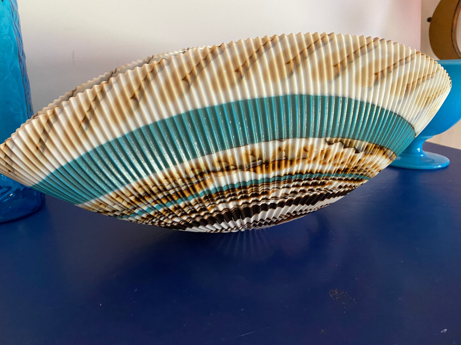 Native Trails Murand Glass Vessel Shell Large 16″ Long And 7 1/2″ Wide 7″ Tall