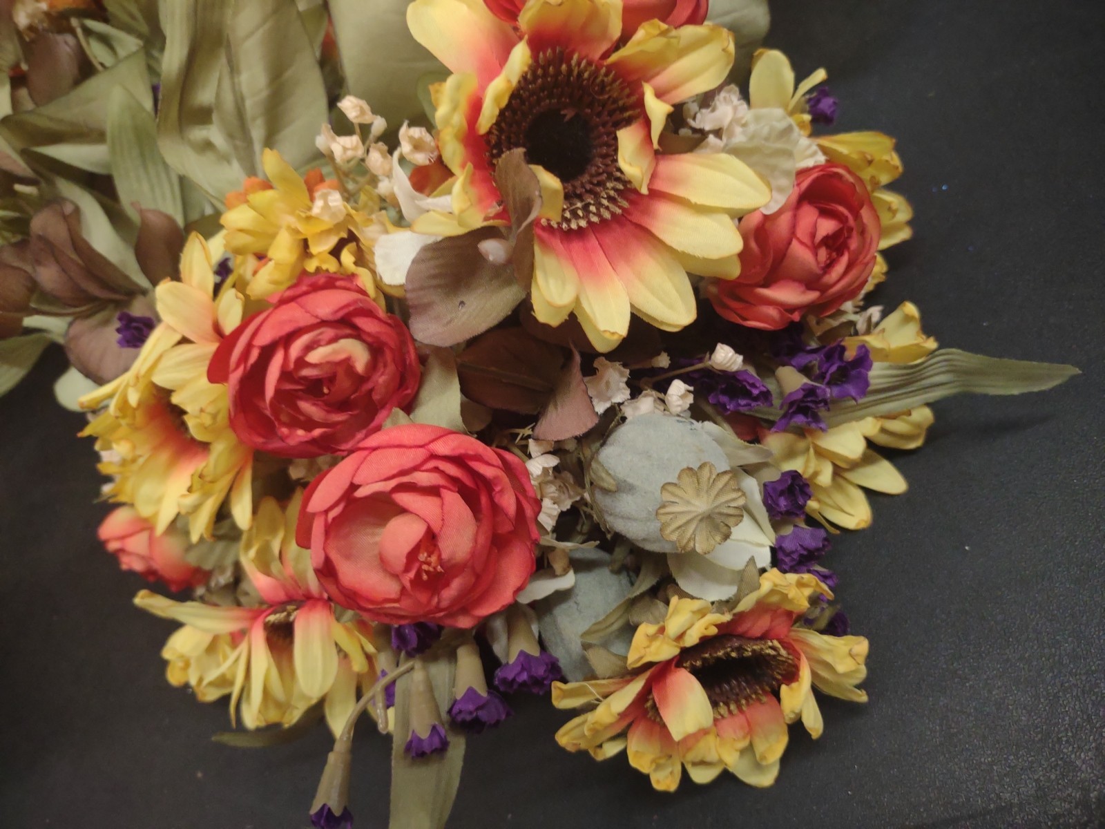 14″ Vintage Silk Bush, 16 Stems Desert Design, Dry-Look Sunflower, Ranunculus