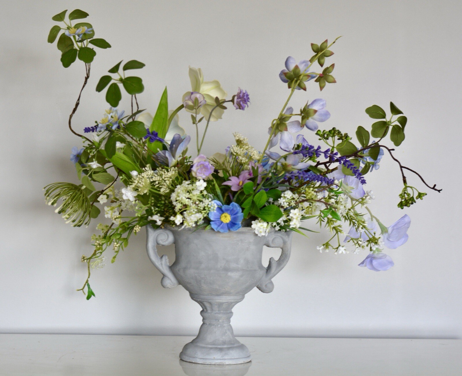 Baroque-Style Artificial Silk Floral Arrangement