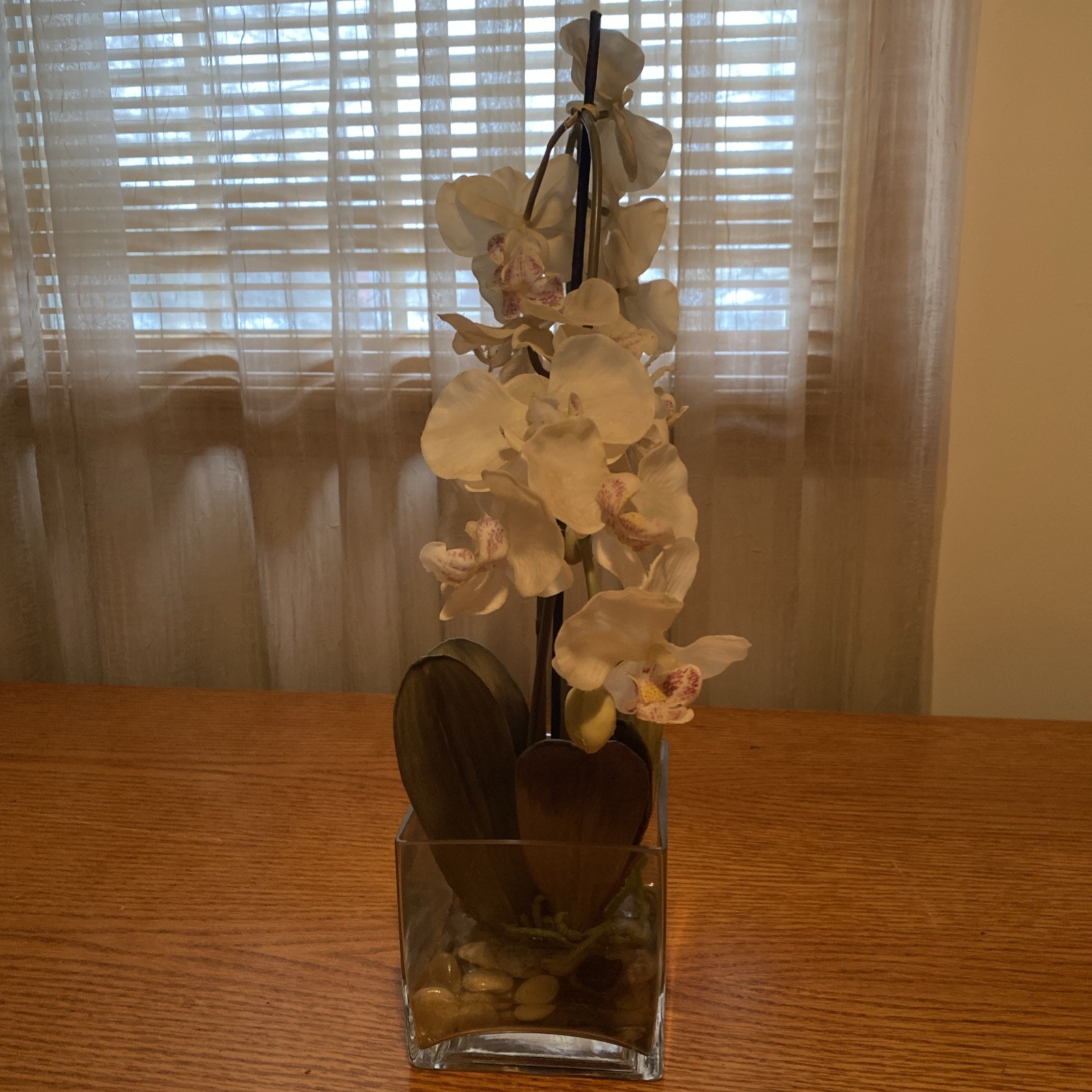 Artificial Orchids for Home Decor Indoor Clear Glass Vase With Added Rocks