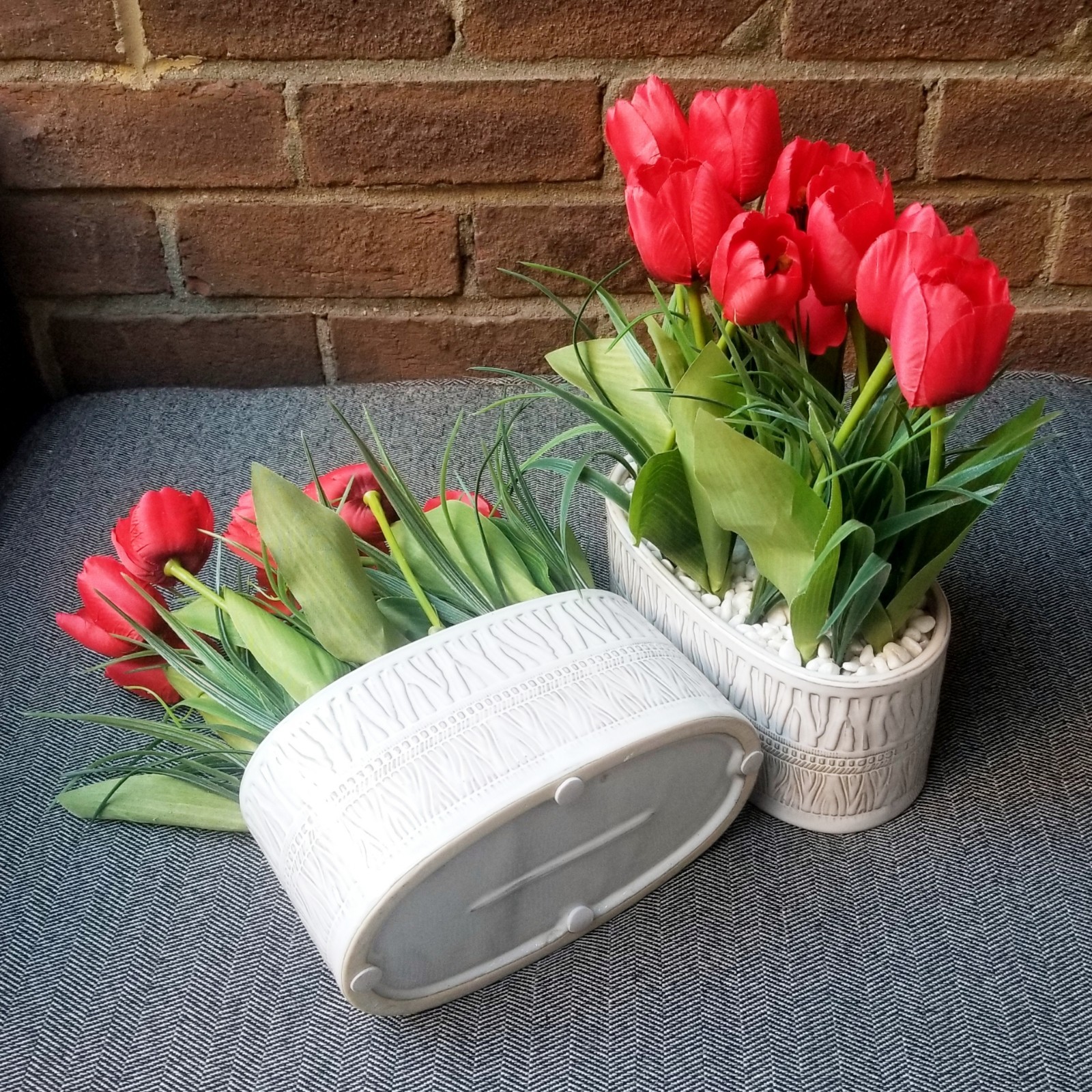Red Tulips Flowers Planters Artificial Potted Houseplants White Pots Fake Set x2
