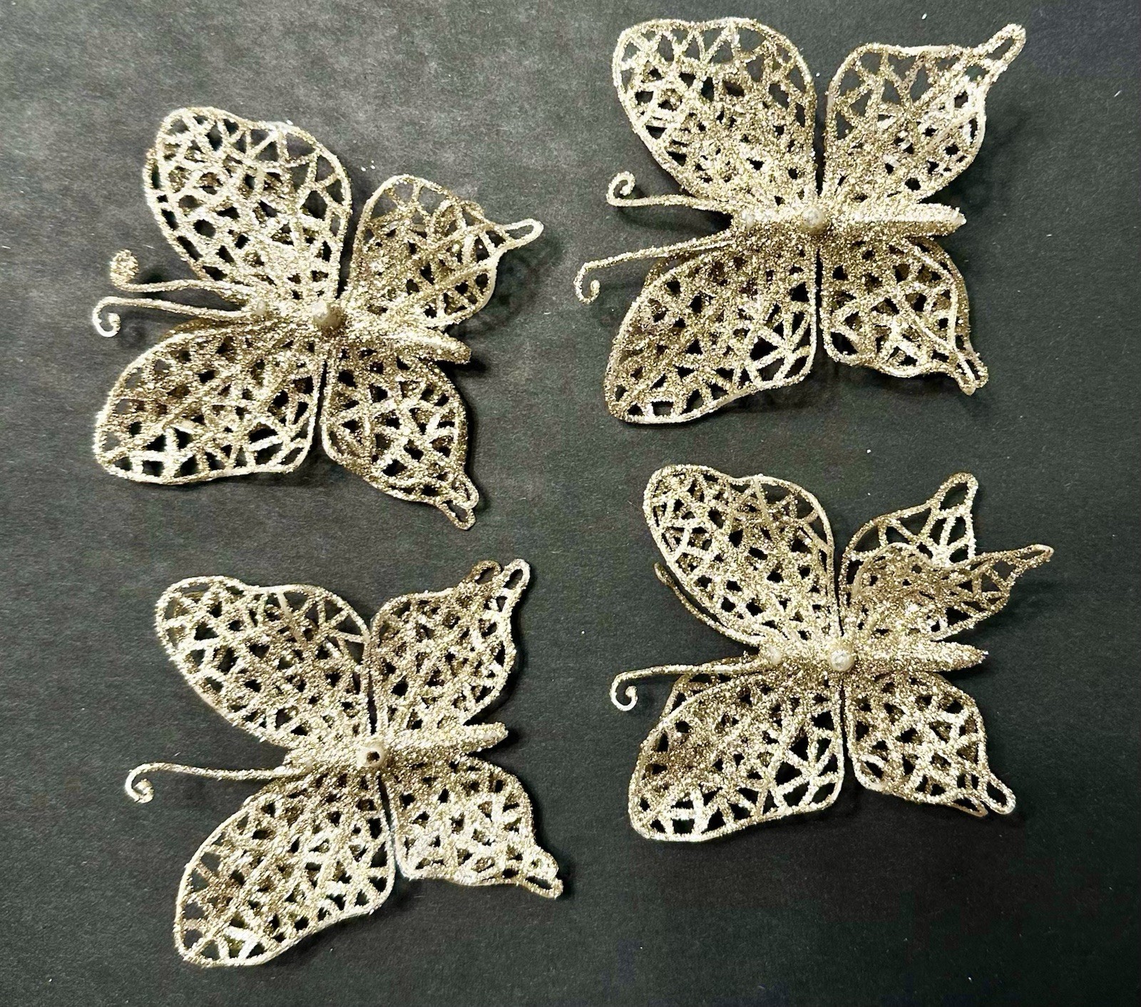 18 Champagne Tinted Glitter Christmas Accents Poinsettias Butterflies & Clips