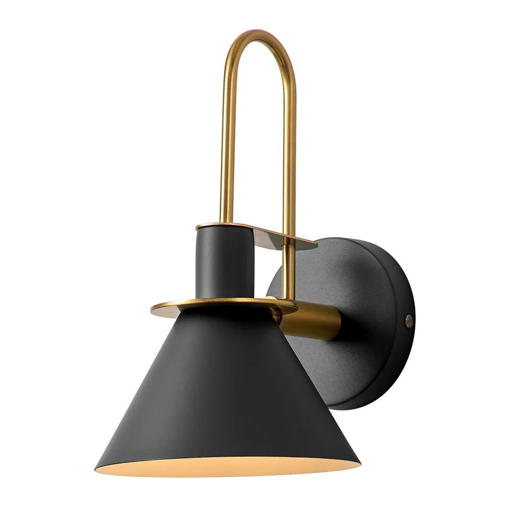 Jacoline 1 – Light Cone Armed Sconce