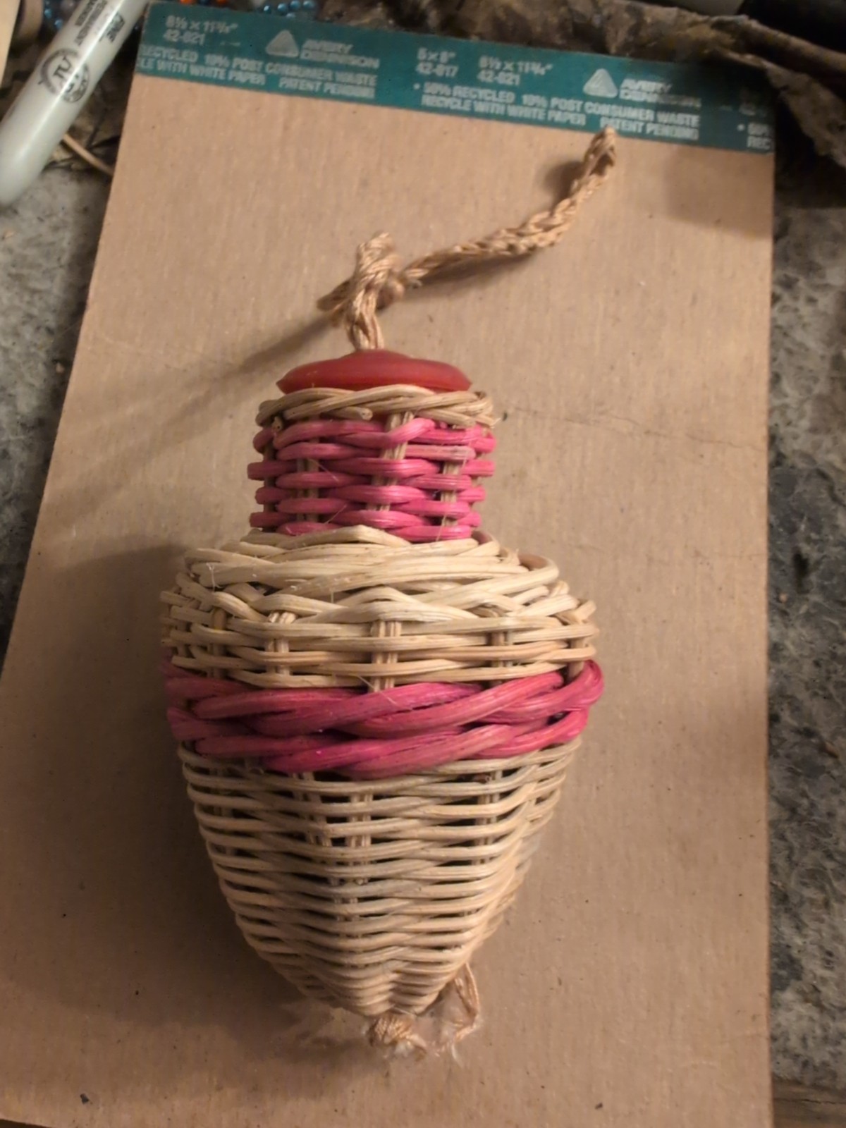Poppori In A Straw hanging Container