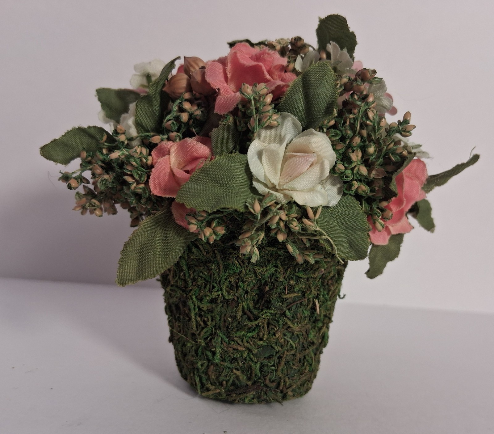 Floral Moss Small Center Piece Home Decor Accent Cottage Farmhouse Fairy Woods