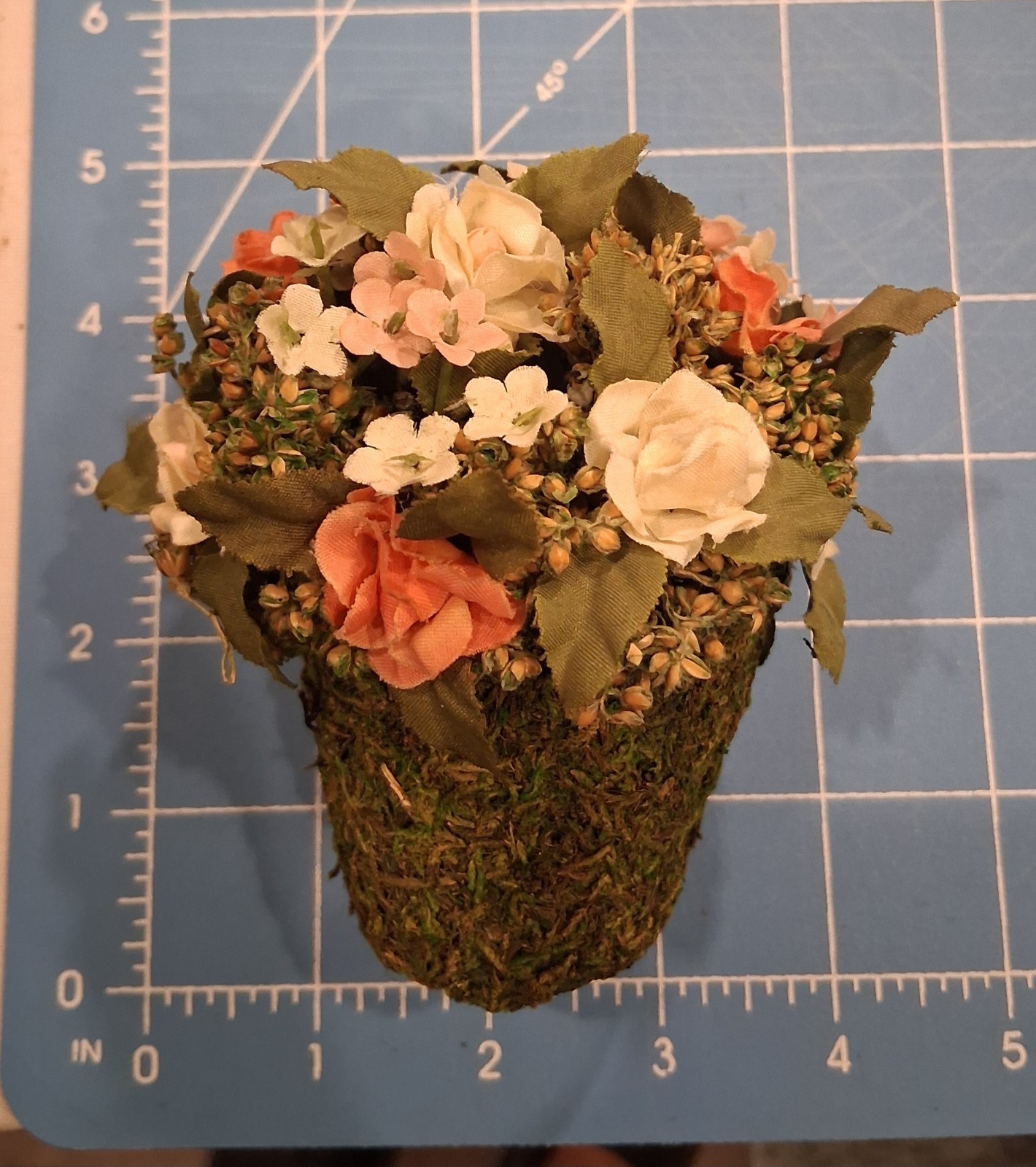 Floral Moss Small Center Piece Home Decor Accent Cottage Farmhouse Fairy Woods