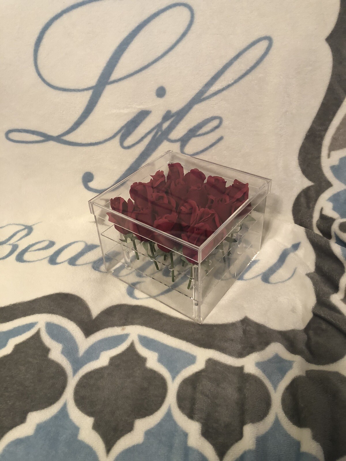 Square Clear Acrylic Rose Flower Box Gift Case comes with 16 Red Roses