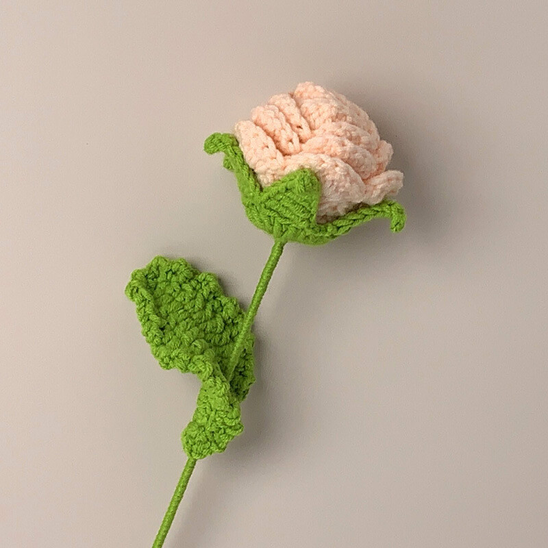 Hand Knitted Flower Yarn Crochet Rose Flowers Hand Craft Bouquet Wedding Decor