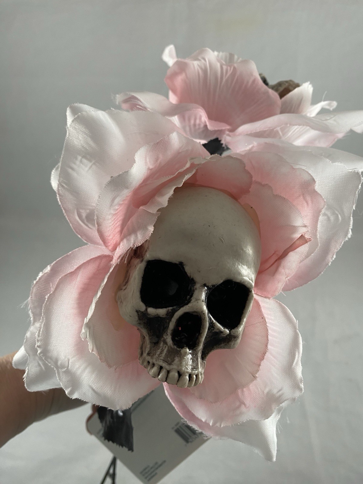 16″ Artificial Pink Rose w/ Skull Fake Faux Roses Halloween Party Decoration New