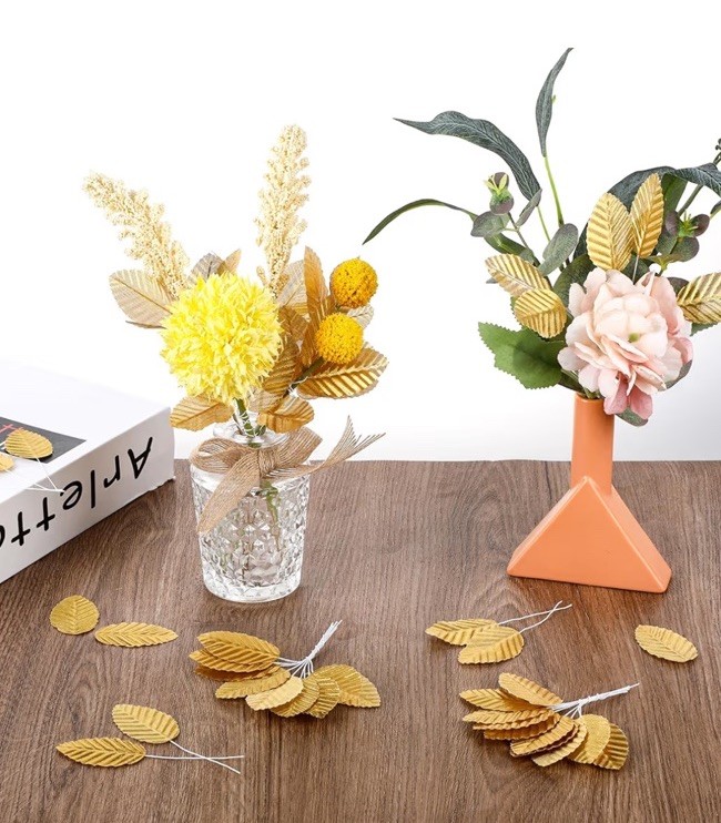 200 Pcs Gold Leaves for Crafts Fake Artificial Rose Leaf DIY Wreaths Wedding