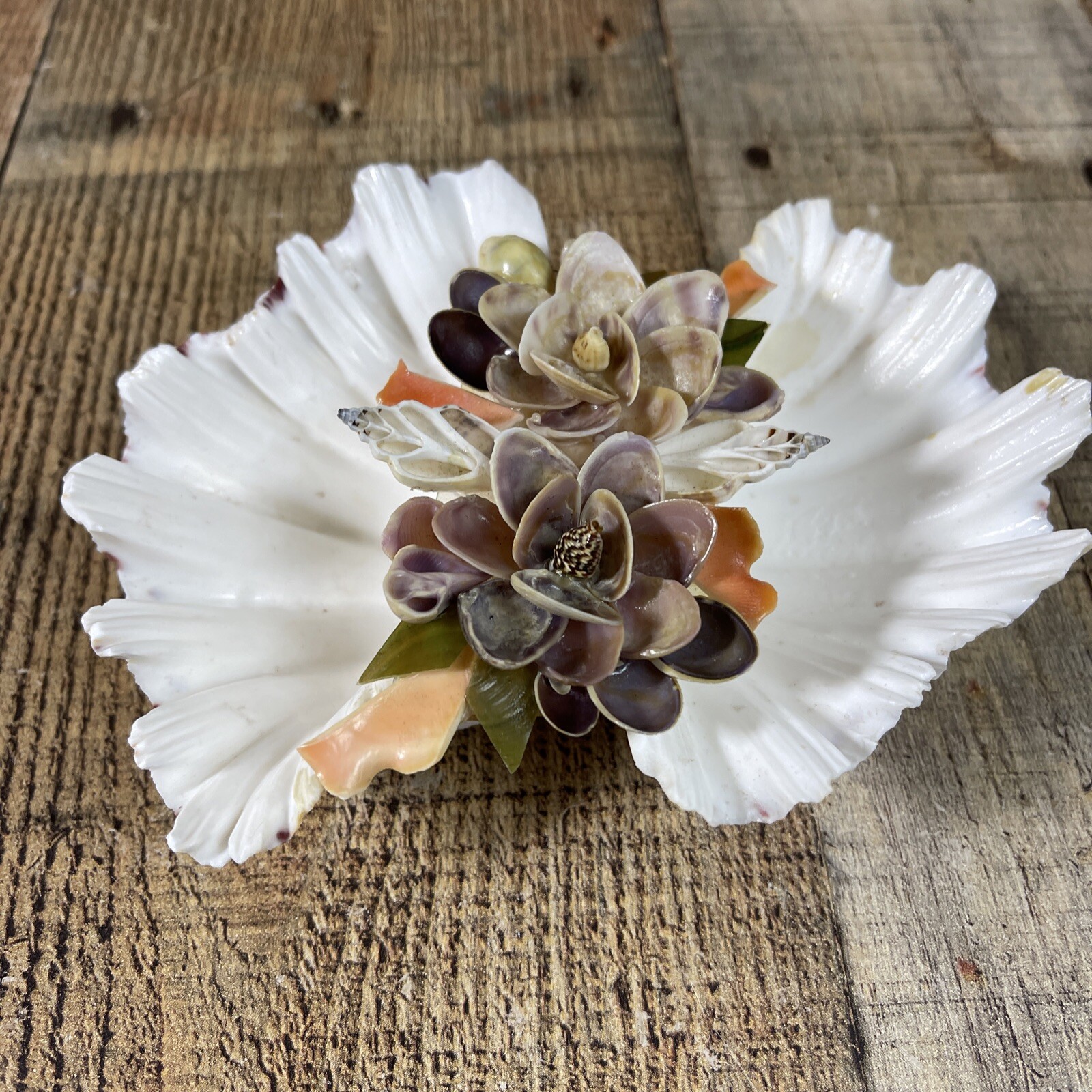 Handcrafter Shell floral motif Dish white peach green tones