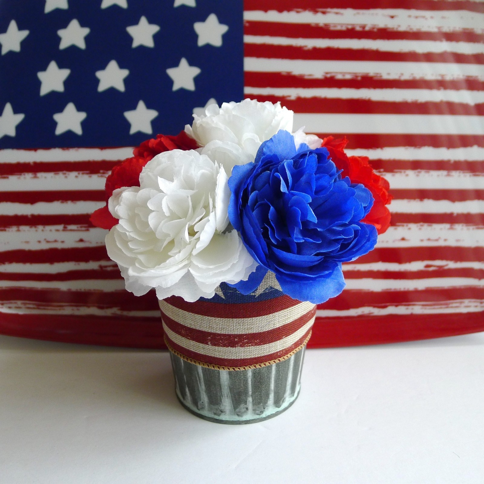 Patriotic USA Floral Arrangement, July 4th Holiday Decoration, Rustic Americana