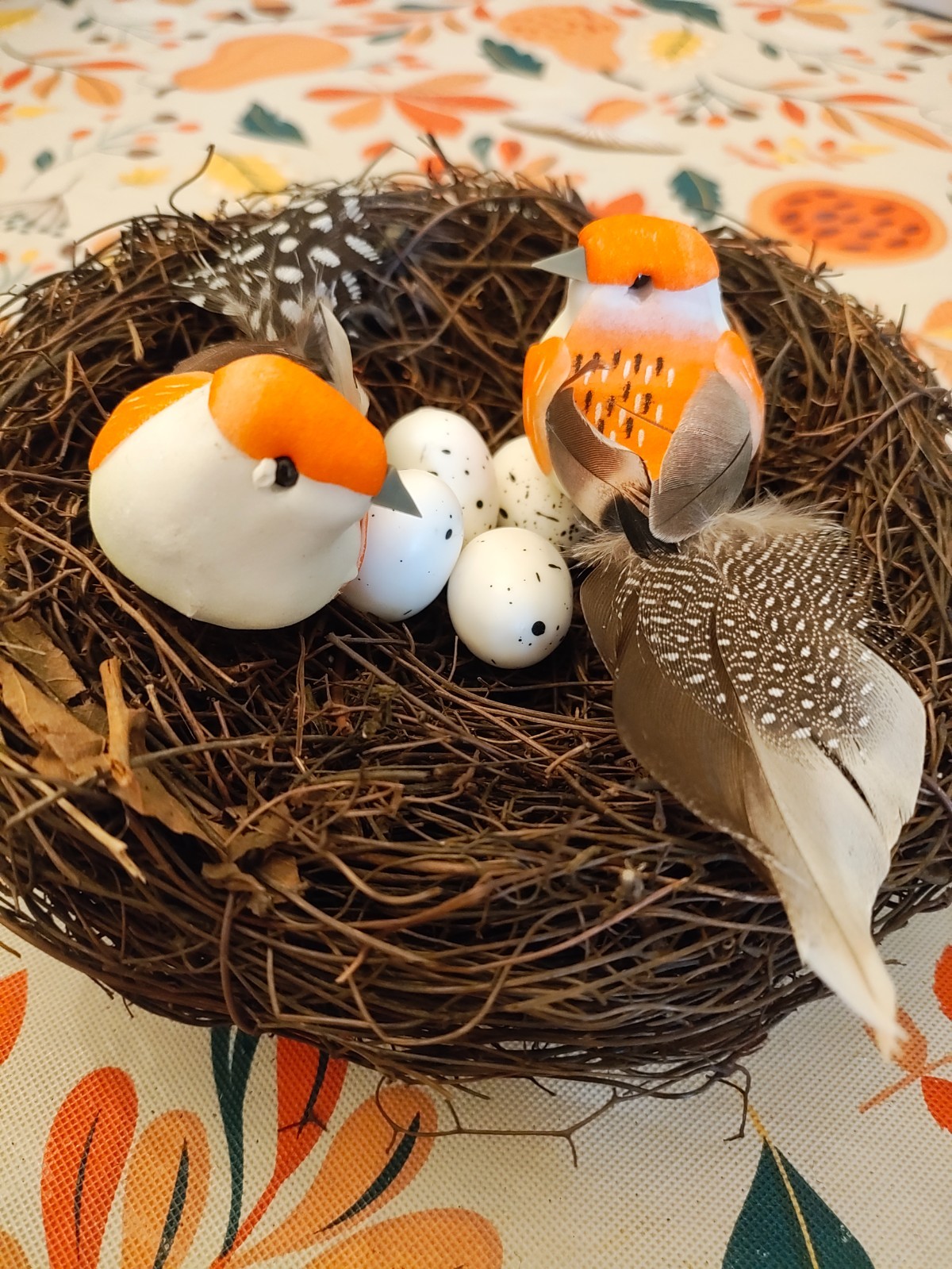 Artificial Faux Bird’s Nest with 2 Bird’s and Eggs.