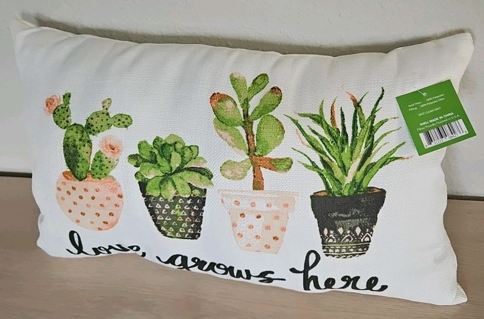 “Love Grows Here” 12 X 20 Inch Lumbar Pillow w Zipper 100% Polyester NWT