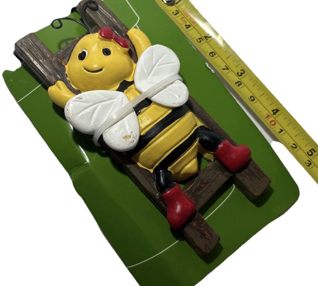 Garden Collection Hanging Flower Pot Hugger, Girl Bee Themed Decor—NEW
