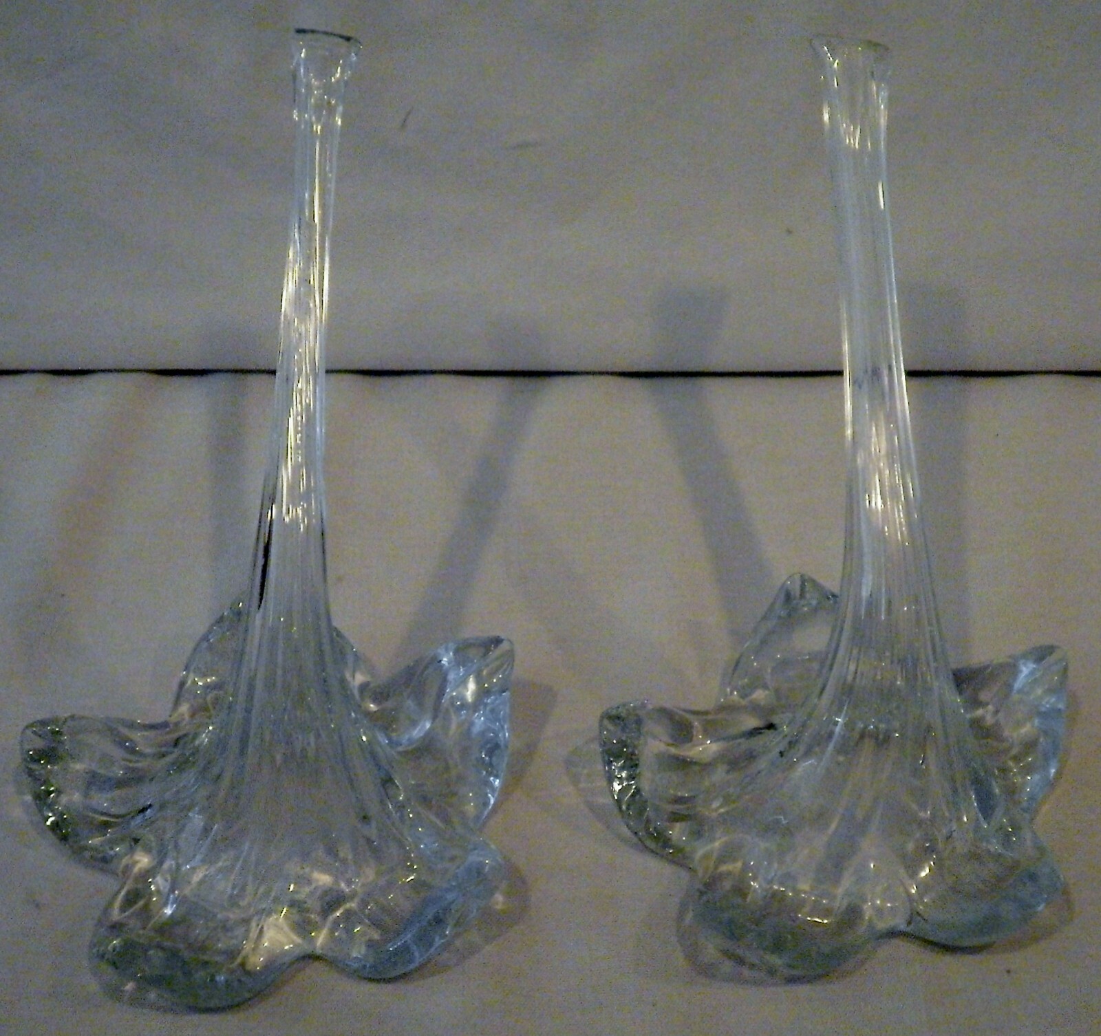 7-1/4” Glass Lily Flower Decoration – Set of 2