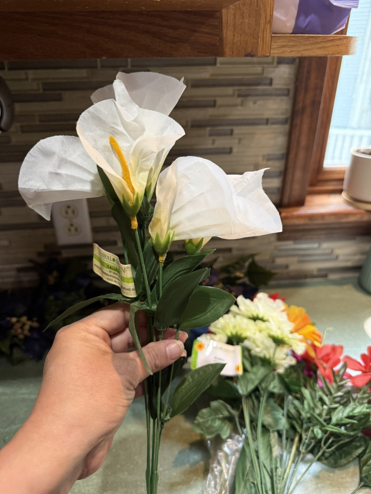Artificial Flowers/plants For Decoration – The Lot 21 pcs