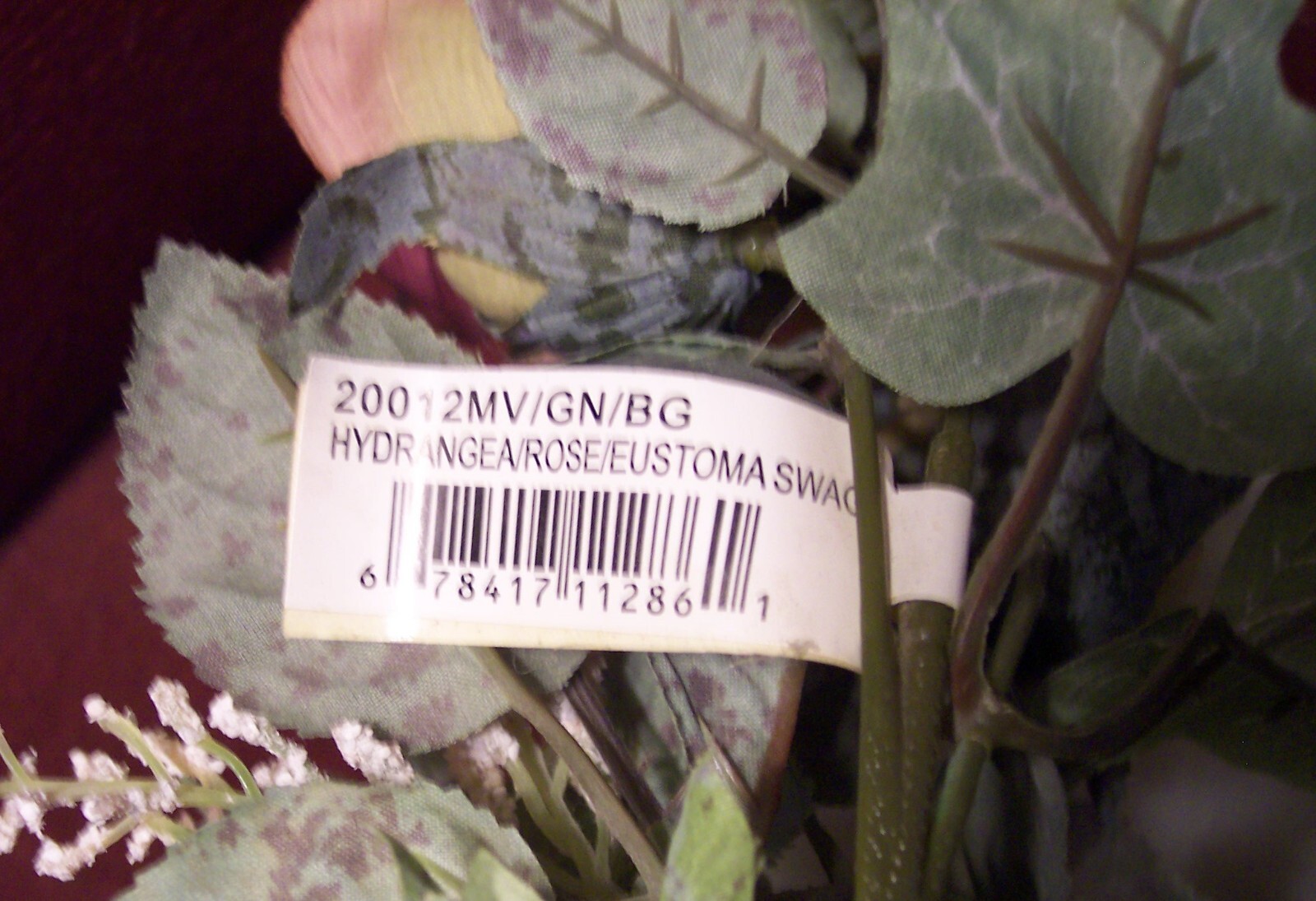 Nice 29″ Swag Hydrangea Roses Made In China For Your Home Decor USED