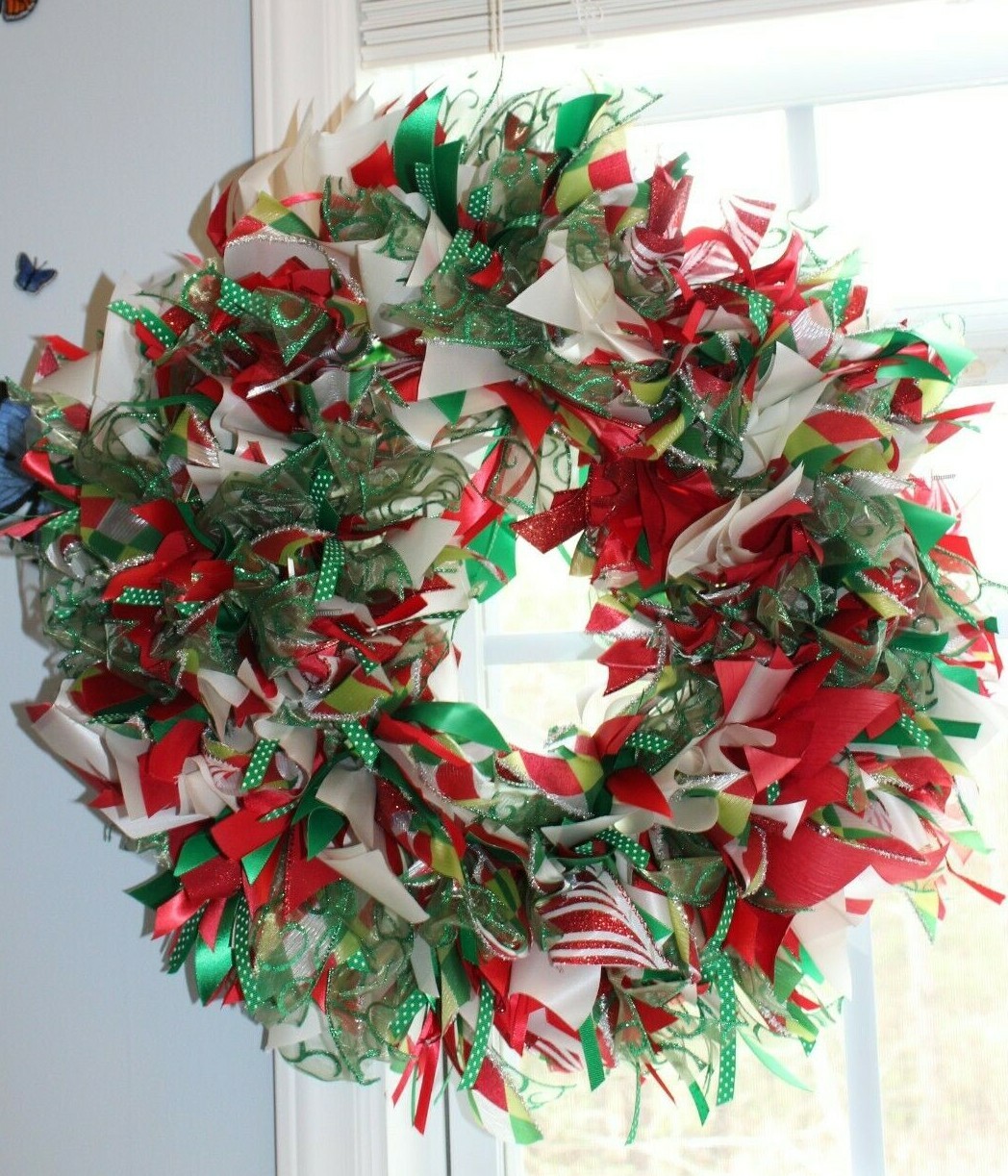 Christmas Winter Holiday Door Wreath Ribbons 23″ Red White Green Sparkle 24″ dia