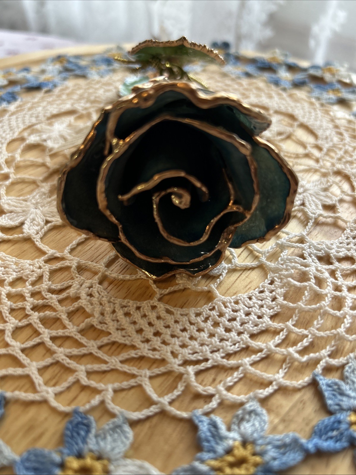 A Real Genuine Rose Trimmed in 24kt Gold 11”Timeless Rose, See Pics for details