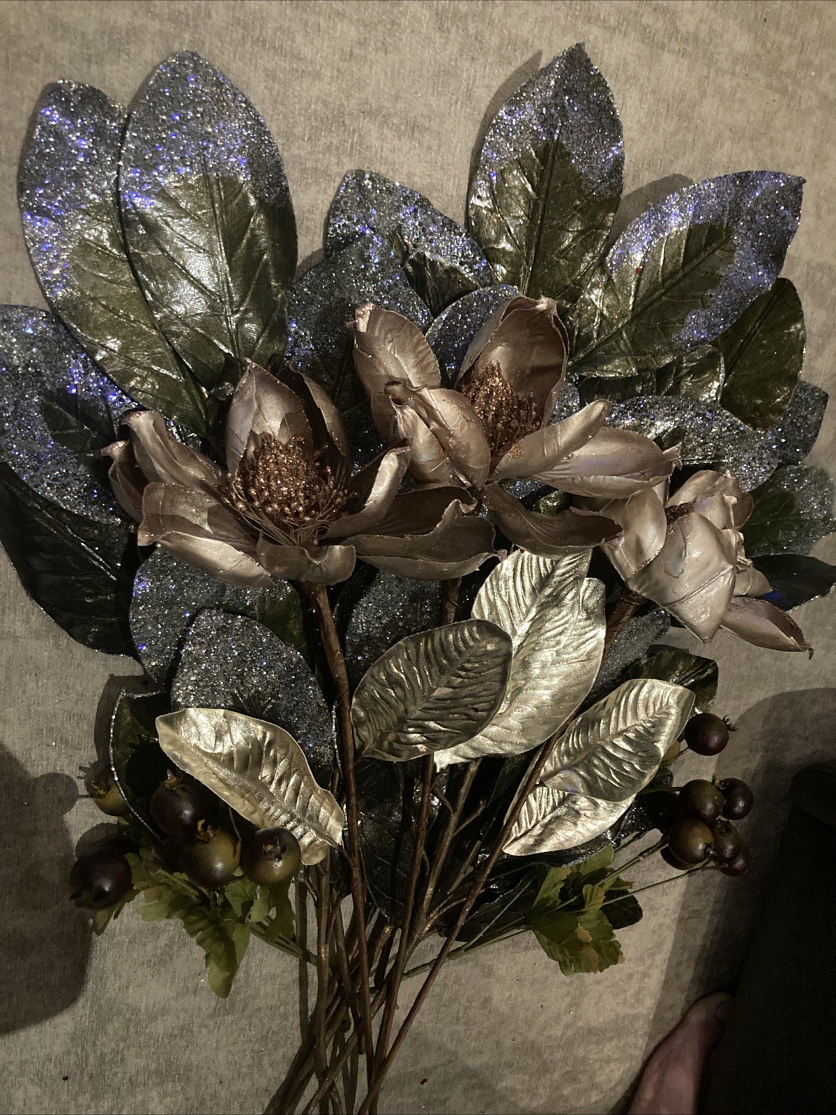 Holiday Floral Magnolia Leaves & Flowers (13 Stems) Grn/Slvr/Wht/Gold Christmas