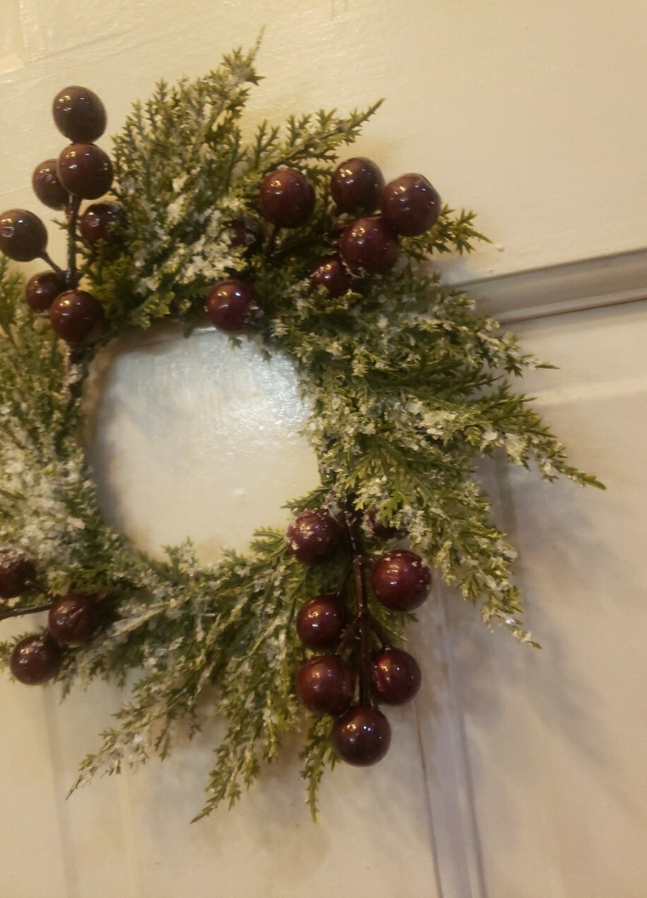 PAIR Farmhouse Primitive FROSTED CRANBERRY CEDAR PINE CANDLE RING 3″ CENTERS