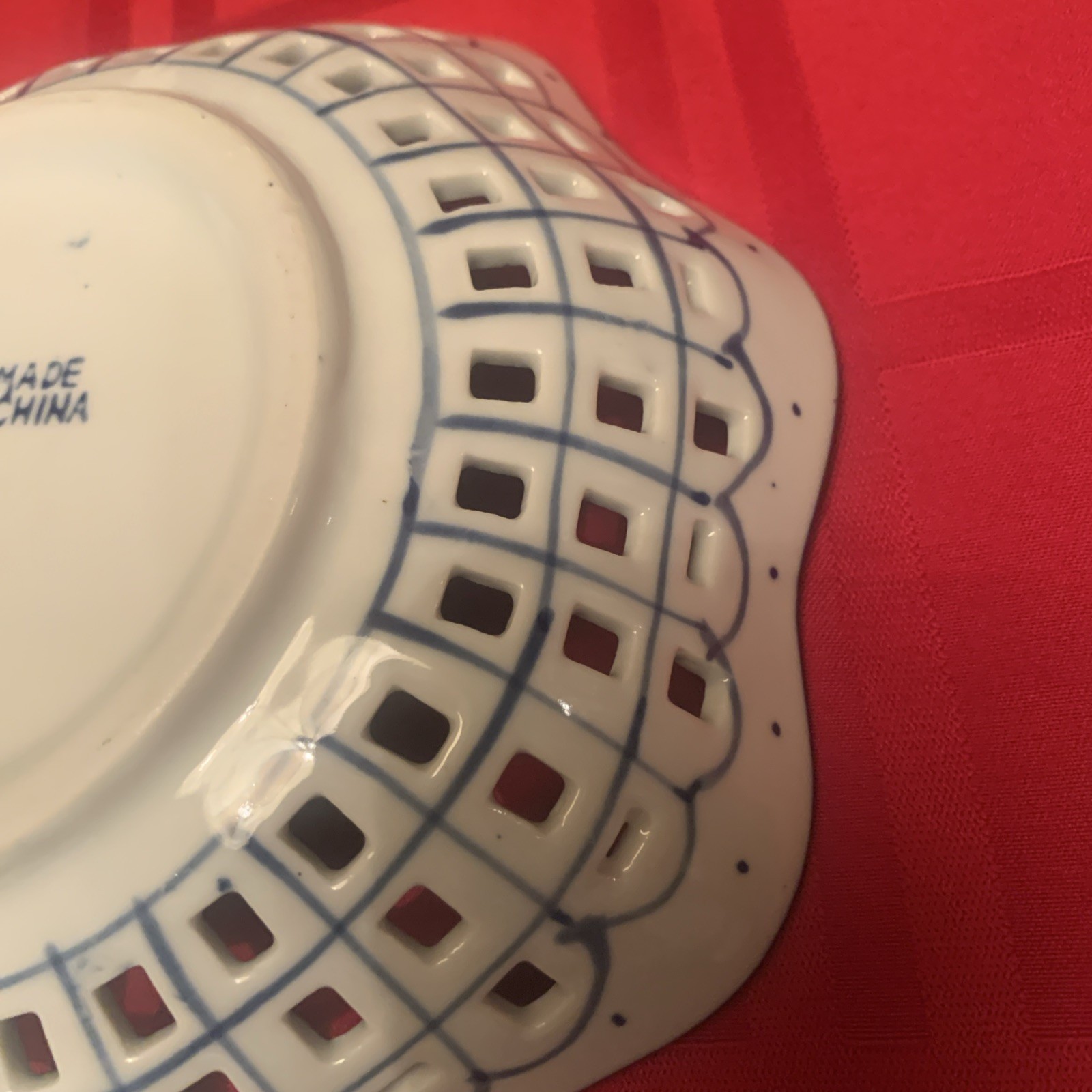 Ceramic Basketweave Fruit And Bread Bowl, Blue and White, Lattice Cut China 7.5″