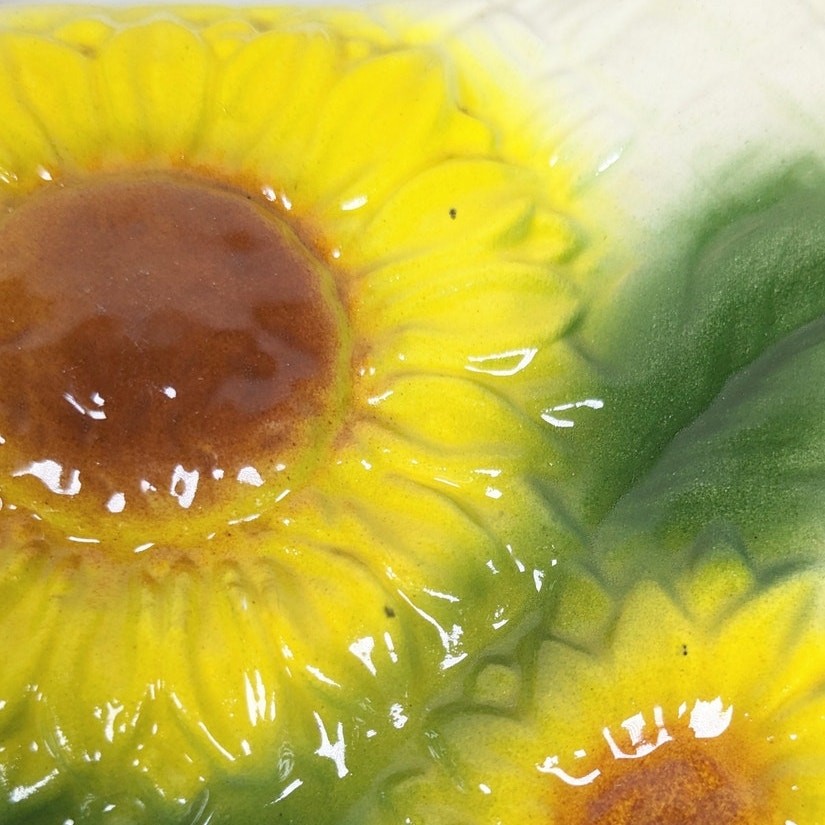 Vintage Ceramic Sunflower Wall Hangs Yellow and Green Hanging Wall Art Pair