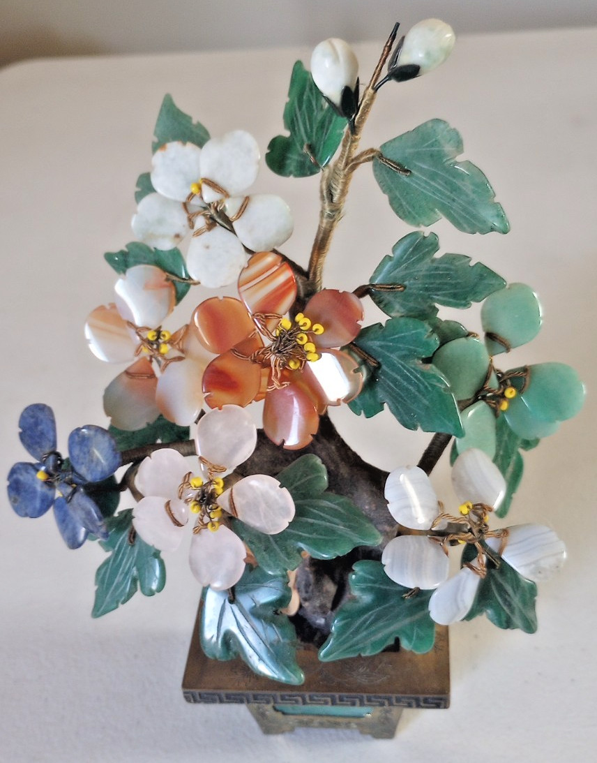 Vintage Carved Jade / Gemstone Bonsai Tree w/ Brass Base, Hong Kong, 7.5″H