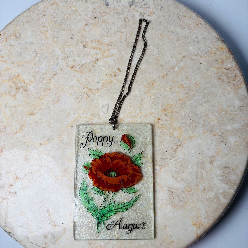 Retro Hanging Stained Glass Poppy August Birth Month Flower Decor Sun Catcher